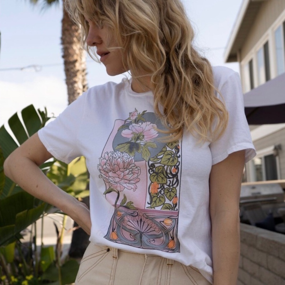 Bdg floral tee